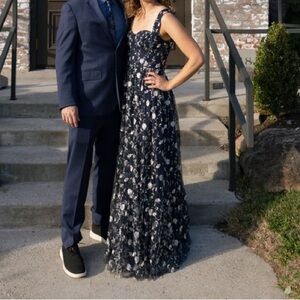 Lulu's Navy and White Floral Maxi Dress